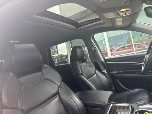 Used 2018 Acura MDX w/ Technology Package AWD/4WD image 9