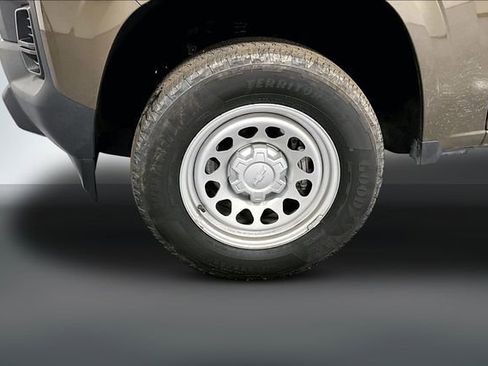 Used 2024 Chevrolet Colorado W/T image 30