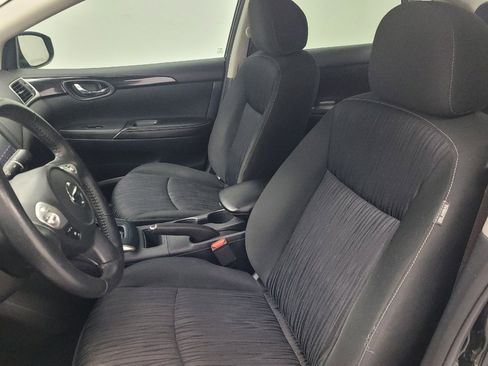 Used 2019 Nissan Sentra SV image 17