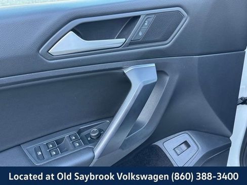 Used 2021 Volkswagen Tiguan SEL image 36