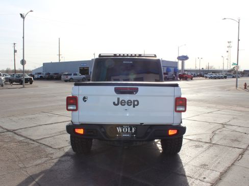 Used 2020 Jeep Gladiator Sport AWD/4WD image 26