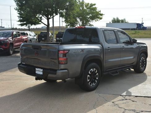 Used 2024 Nissan Frontier Pro-X w/ Pro Convenience Package RWD image 5