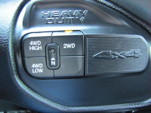 Used 2021 RAM 2500 Laramie AWD/4WD image 40