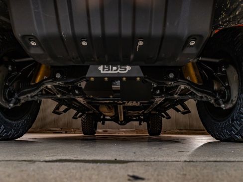 Used 2023 GMC Sierra 1500 AT4X image 12