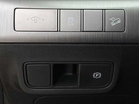 Used 2025 Hyundai Kona SEL image 26