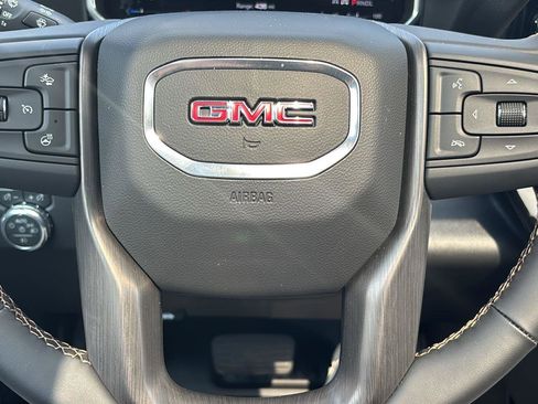 New 2026 GMC Sierra 2500 AT4 w/ AT4 Premium Plus Package AWD/4WD image 28