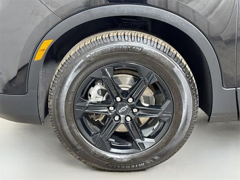 Certified 2024 Chevrolet Blazer LT w/ Convenience Package image 28