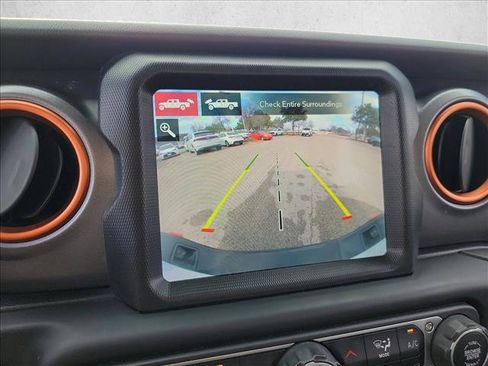 Used 2020 Jeep Gladiator Mojave image 22