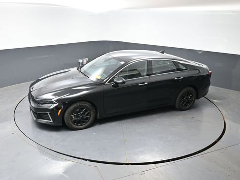 Used 2025 Kia K5 LXS FWD image 43