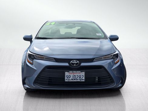 Used 2024 Toyota Corolla LE FWD image 2