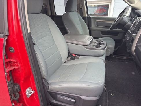 Used 2016 RAM 1500 Classic SLT image 8