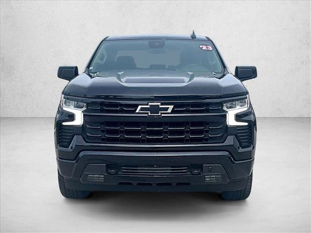 Used 2023 Chevrolet Silverado 1500 RST w/ Z71 Off-Road Package AWD/4WD image 3