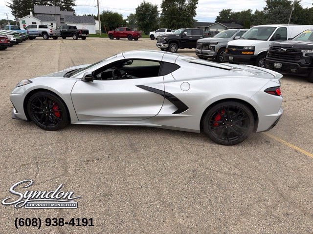Used 2026 Chevrolet Corvette Stingray Coupe w/ 1LT RWD image 7