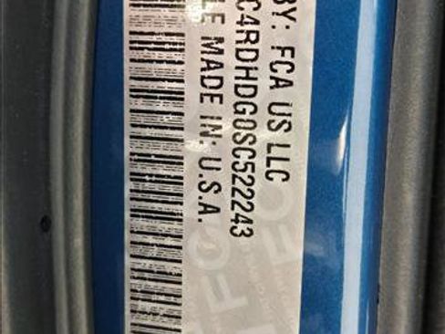 Used 2025 Dodge Durango GT w/ Blacktop Package image 21