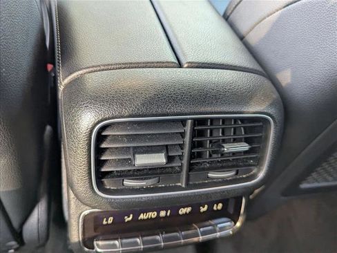Used 2021 Mercedes-Benz GLS 450 4MATIC image 18