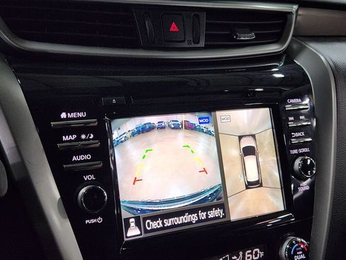 Used 2019 Nissan Murano Platinum w/ Cargo Package FWD image 38