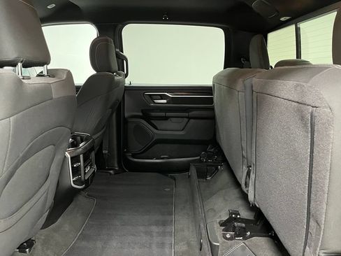 Used 2023 RAM 1500 Big Horn AWD/4WD image 48