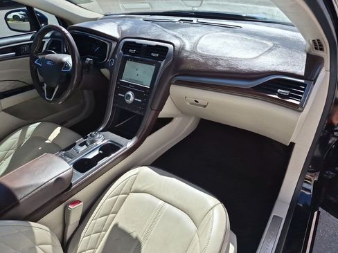 Used 2017 Ford Fusion Energi Titanium FWD image 35