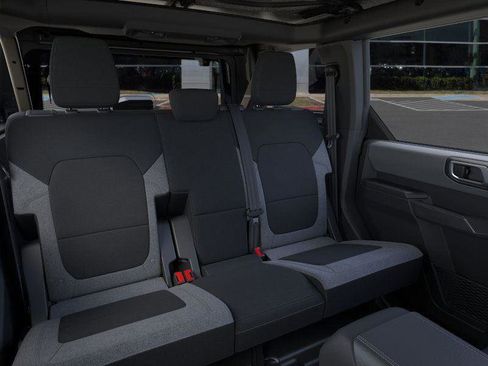 New 2025 Ford Bronco 4-Door image 11