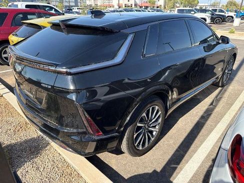 Used 2024 Cadillac Lyriq Sport RWD image 2