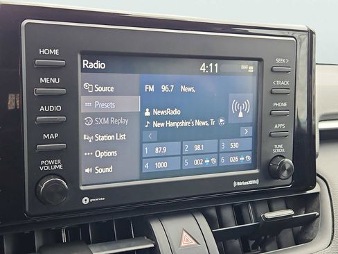 Used 2021 Toyota RAV4 LE image 23