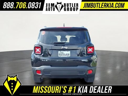 Used 2017 Jeep Renegade Latitude AWD/4WD image 22