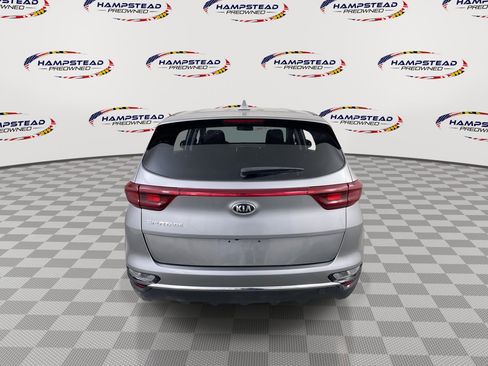 Used 2020 Kia Sportage LX AWD/4WD image 7