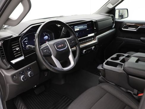 Used 2024 GMC Sierra 1500 Elevation image 17