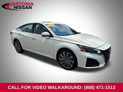 Used 2023 Nissan Altima 2.5 SL