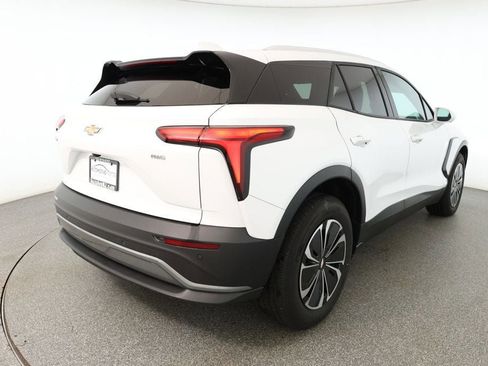 Used 2024 Chevrolet Blazer EV LT image 4