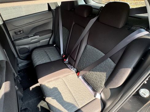 New 2025 Mitsubishi Outlander Sport LE image 18