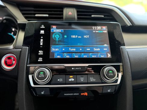 Used 2017 Honda Civic EX-T image 13