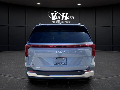 New 2026 Kia Carnival SX image 6