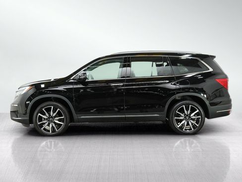 Used 2020 Honda Pilot Elite image 2