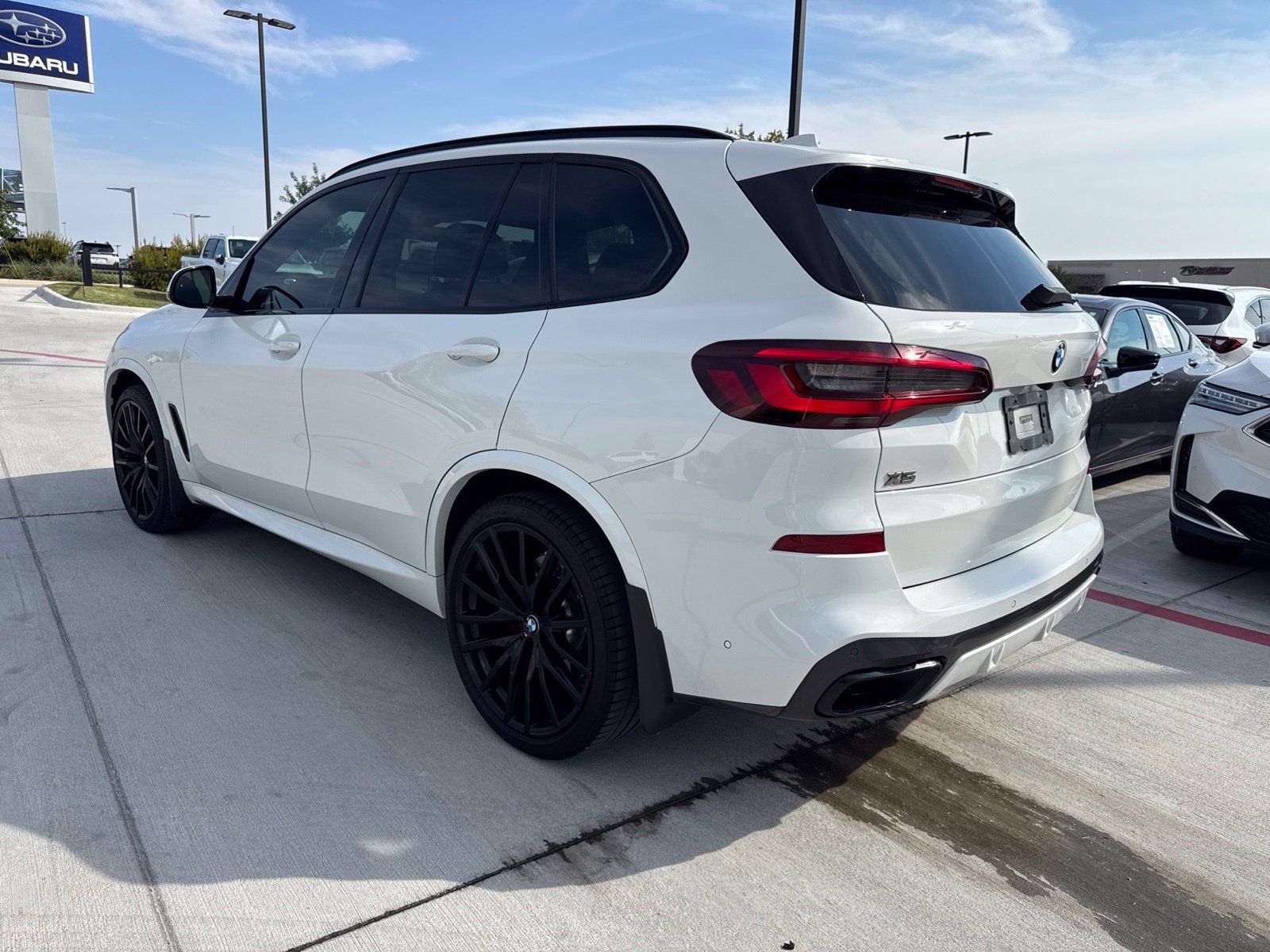 Used 2021 BMW X5 M50i w/ Premium Package AWD/4WD image 6