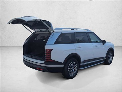 New 2026 Hyundai Palisade SEL FWD image 2