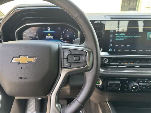 Used 2024 Chevrolet Silverado 1500 LTZ w/ LTZ Premium Package image 19
