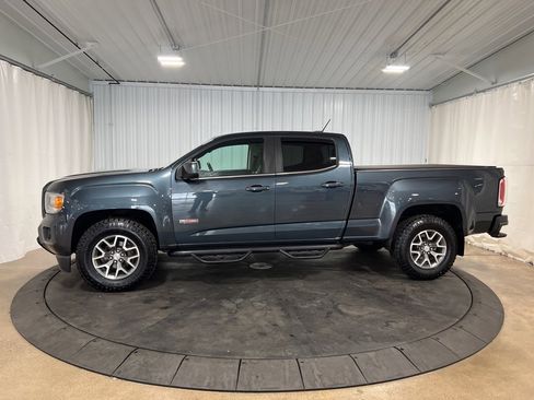 Used 2019 GMC Canyon All Terrain w/ Trailering Package image 2