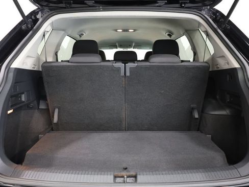 Used 2020 Volkswagen Tiguan S FWD image 27