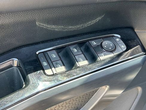 Certified 2024 Nissan Pathfinder SL AWD/4WD image 21