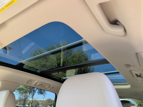 Used 2017 Audi Q7 2.0T Premium Plus image 32