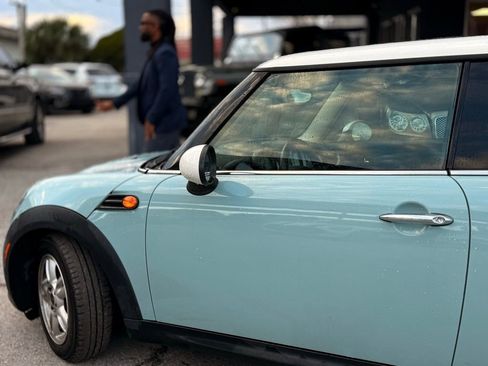 Used 2013 MINI Cooper Hardtop image 12