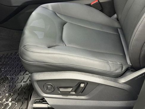 New 2026 Audi Q7 3.0T Premium Plus image 17