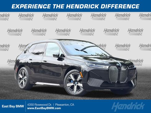 Used 2023 BMW iX xDrive50 w/ Premium Package AWD/4WD image 1