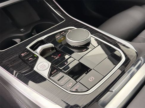 New 2026 BMW X5 xDrive40i w/ M Sport Package image 16