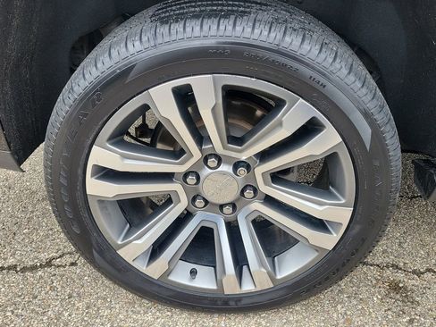 Used 2019 GMC Yukon Denali w/ Denali Ultimate Package image 6