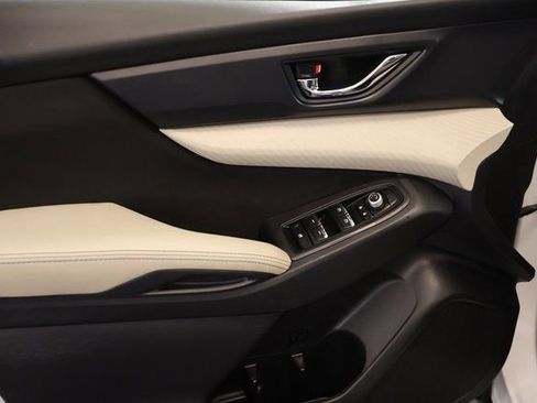 Used 2022 Subaru Ascent Premium w/ Convenience Package image 10