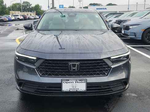 Certified 2024 Honda Accord EX-L image 2