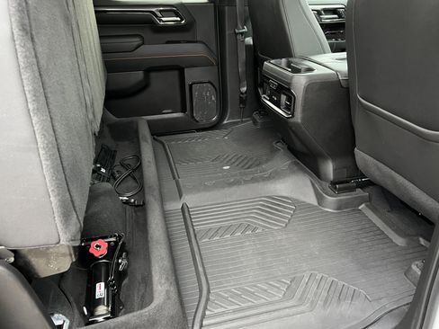 Used 2022 GMC Sierra 1500 AT4 w/ AT4 Premium Package image 19