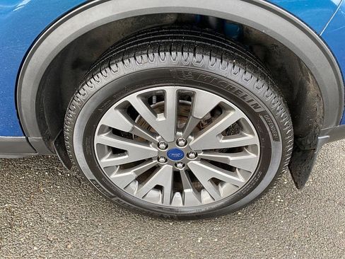 Used 2020 Ford Escape Titanium w/ Titanium Premium Package 2.0 image 13